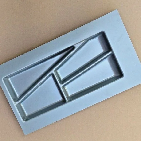 30 Er Besteckeinsatz Besteckkasten Kunststoff 4 Fächer Variabel Zuschneidbar 1 30 Er Besteckeinsatz Besteckkasten Kunststoff 4 Fächer Variabel Zuschneidbar