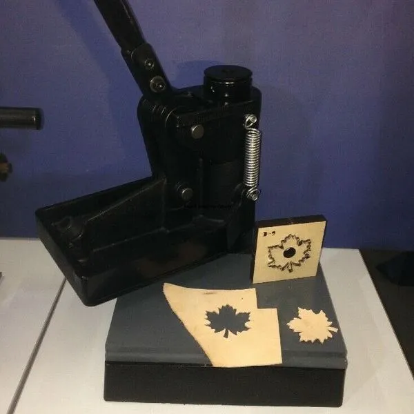 Hightex 8360 Schwenkarmstanze , Lederstanze, Stanze Für Stanzeisen 1 Hightex 8360 Schwenkarmstanze , Lederstanze, Stanze Für Stanzeisen