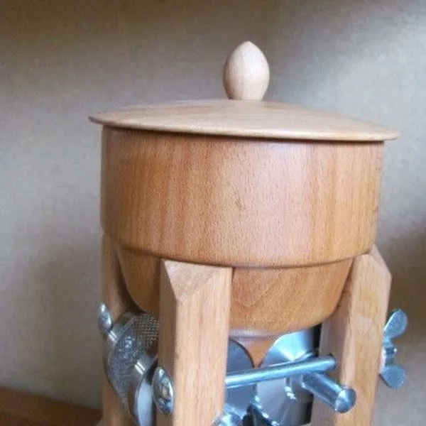 Eschenfelder Trichterdeckel Für Kornquetsche, Tisch- Und Das Wandmodell NEU! 3 Eschenfelder Trichterdeckel Für Kornquetsche, Tisch- Und Das Wandmodell NEU! – Bild 3