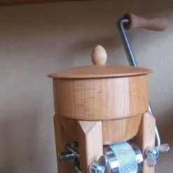 Eschenfelder Trichterdeckel Für Kornquetsche, Tisch- Und Das Wandmodell NEU! 7 Eschenfelder Trichterdeckel Für Kornquetsche, Tisch- Und Das Wandmodell NEU! -Haushalt & Küche Geschäft 441934870