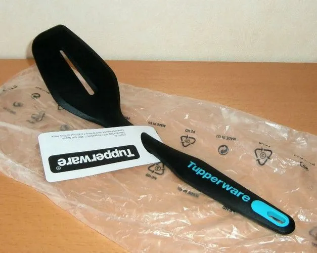 Tupperware® * * Griffbereit Pfannenwender * * NEU 1 Tupperware® * * Griffbereit Pfannenwender * * NEU