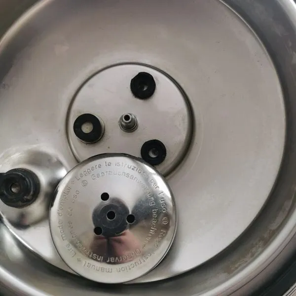 AMC - Secuquick Dichtung-Dichtungsring- Schnellkochtopf 24 Cm NEU 28-628-24-251 3 AMC - Secuquick Dichtung-Dichtungsring- Schnellkochtopf 24 Cm NEU 28-628-24-251 – Bild 3