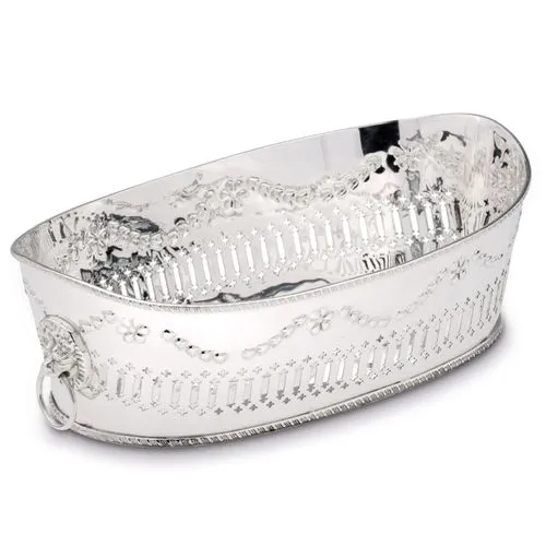 Großer Verzierter Versilberter Brotkorb Mit Griffe 29.5x18 Cm 1 Großer Verzierter Versilberter Brotkorb Mit Griffe 29.5x18 Cm