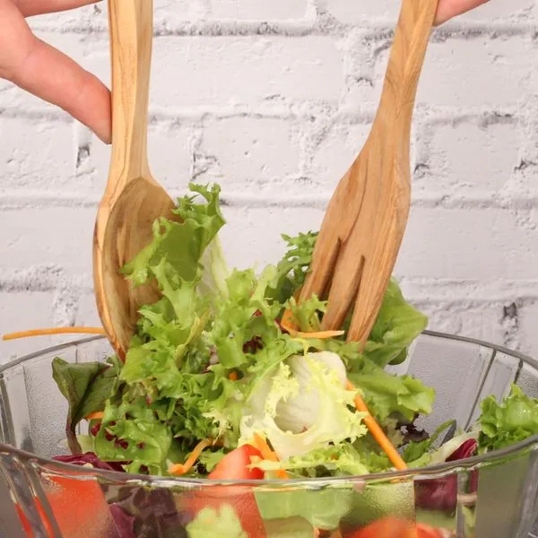 Lantelme Olivenholz Salatbesteck Set 2 Teilig Salatlöffel Salatgabel Holz Hochwertig 26cm 2 Lantelme Olivenholz Salatbesteck Set 2 Teilig Salatlöffel Salatgabel Holz Hochwertig 26cm – Bild 2